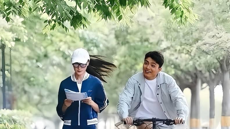 才女吕乐编剧导演的电影《酸里透着甜》2月7日爱奇艺上线播出