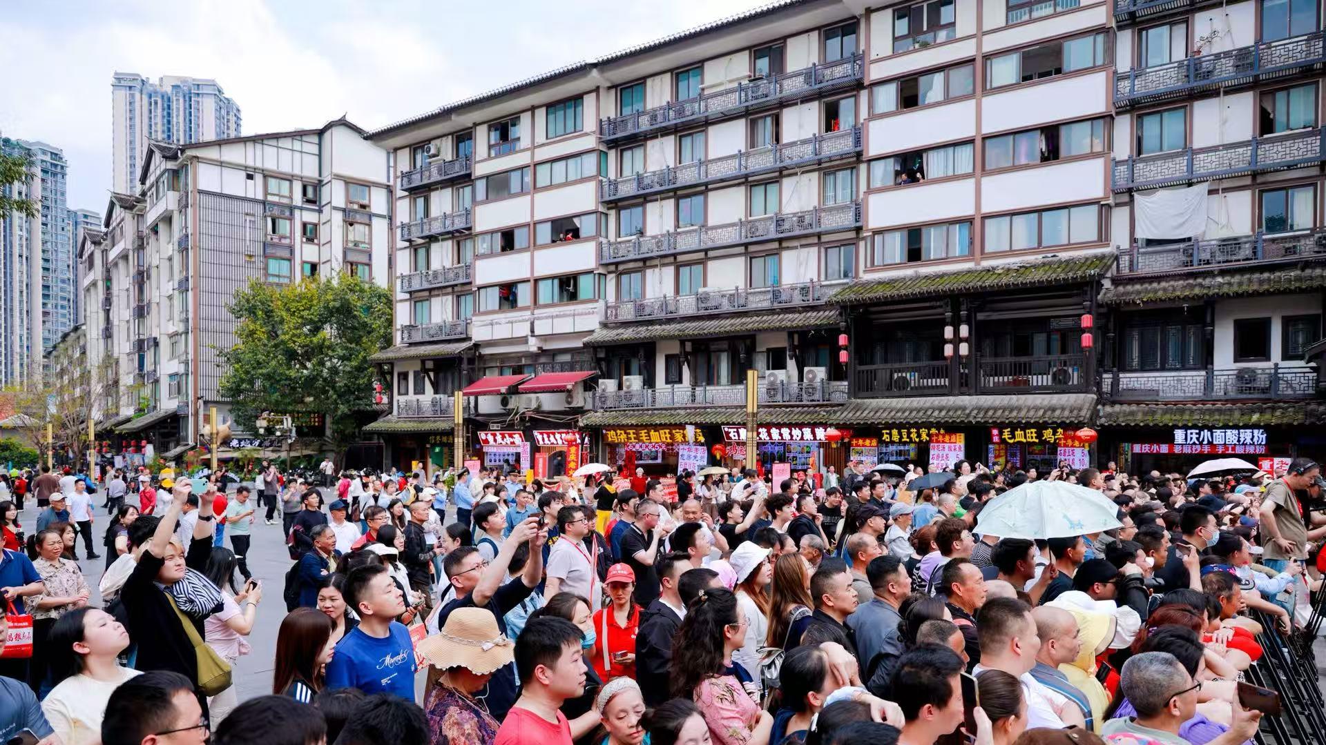 满格烟火！《非诚勿扰》重庆相亲交友会圆满收官