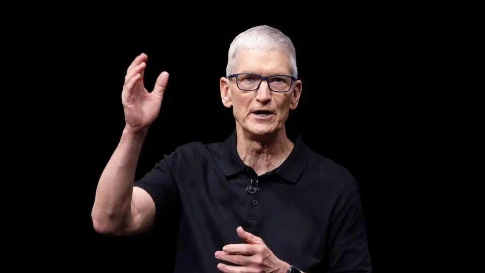 库克发公开信：9月卸任苹果CEO！