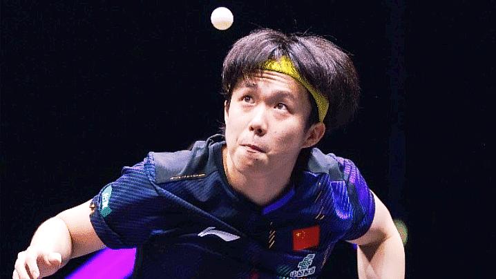 王楚钦15-13险胜周启豪！国乒内战藏着这3个值得细品的细节