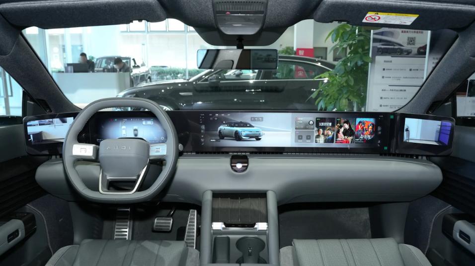 月销一千多台，奥迪E5 Sportback搭载全新车标，外形让人眼前一亮