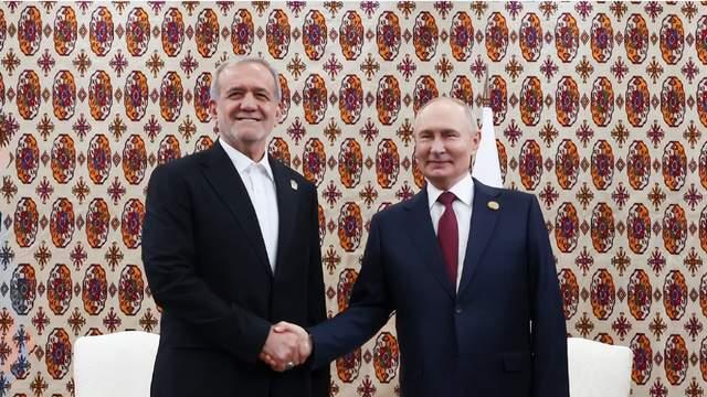 两天两通电话！普京紧急安抚伊朗，美国坐不住了？