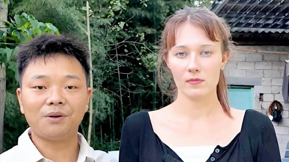 贵州农村小伙迎娶俄罗斯美女！他享受4大益处，洋妻子幸福感拉满