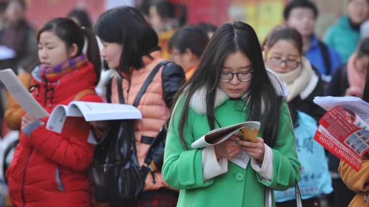 可惜了! 专业课拖后腿, 初试415分考生, 大工校内调剂复试仍然被刷