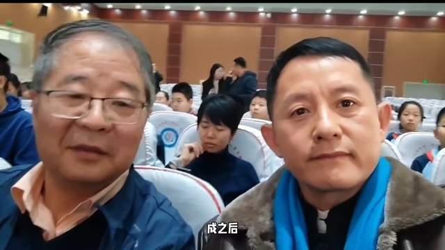 周恩来总理逝世暨骨灰撒放50周年滨州纪念——红色演员孙金良代表向周恩来总理纪念园公益捐赠“怀恩松”以