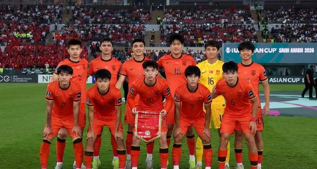 国足名单将出炉：U23有10人，李昊上榜，彭啸、向余望落选