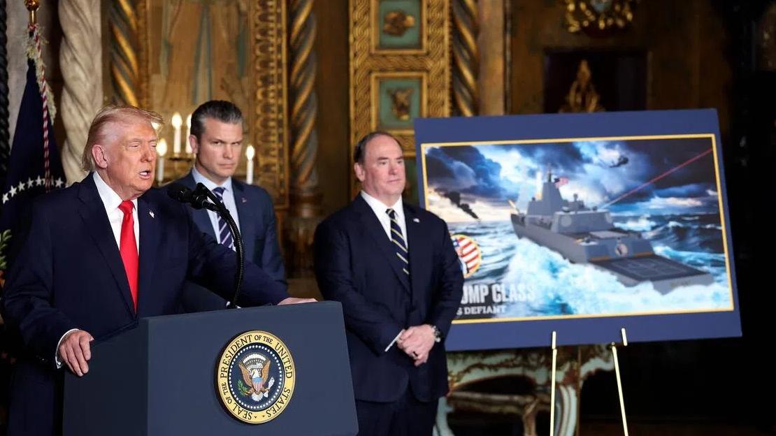 一艘顶25艘055大驱？特朗普的超级战列舰梦，藏着美国工业的棺材板