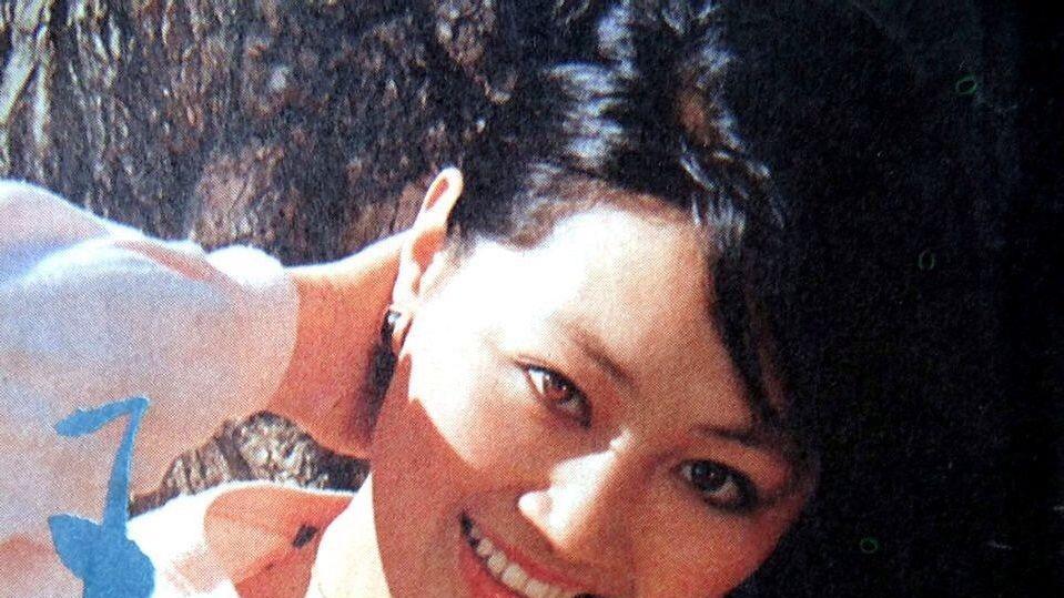 演员王姬现状：儿子先天自闭，64岁不敢退休，还让女儿也搭进去？