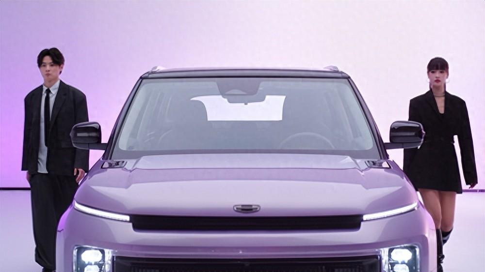 心动紫邂逅硬核驾控，ICON巧克力让出行又美又飒