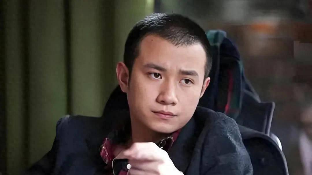 42岁演员文章上海开饭店，褪去明星光环后，岁月真的能磨平棱角