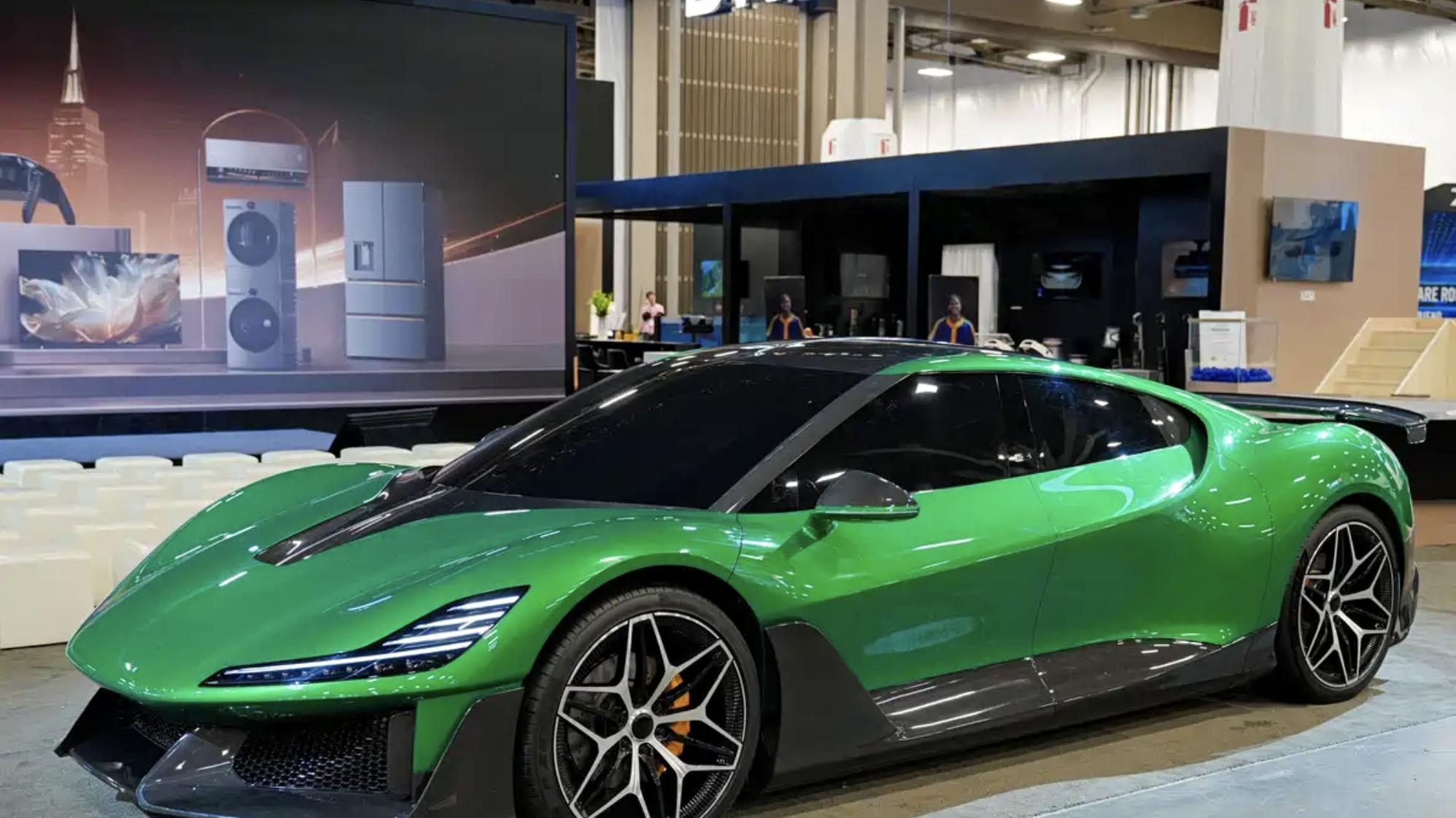 新能源超跑，超低风阻车身+碳纤维赛车套件，极致效率与性能追求