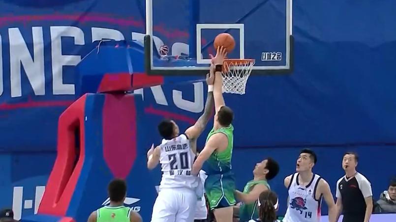 无缘23分大逆转！山东男篮客场惜败天津，于德豪两个三分难救主