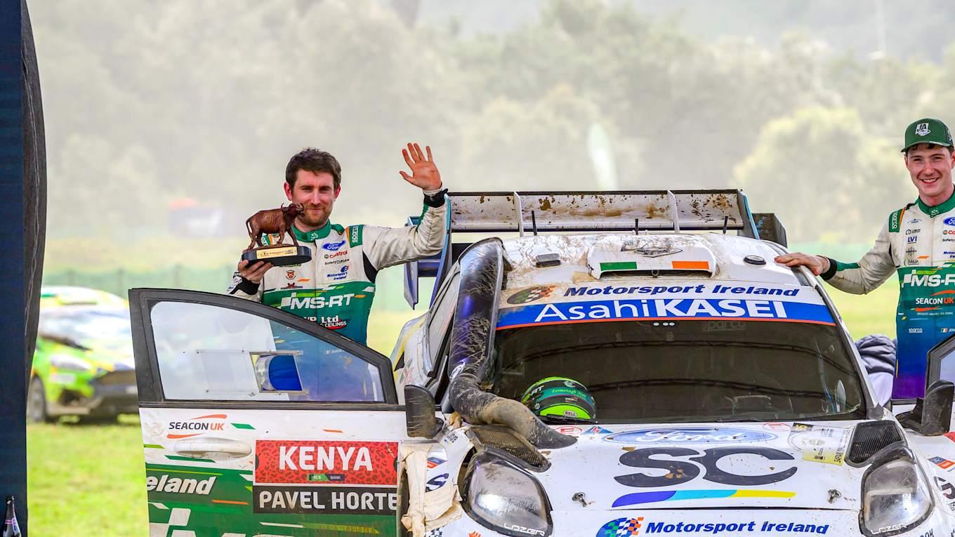 《艰难探险》奖励阿姆斯特朗的坚持