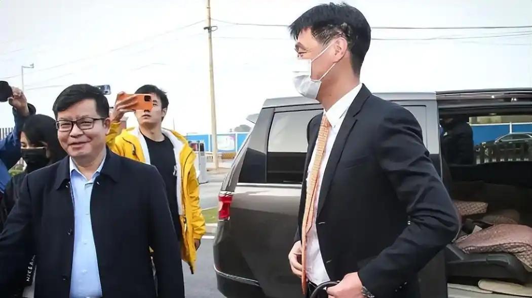 老司机冒充大书记，受贿千万元住百万别墅，招摇多年花20万买官