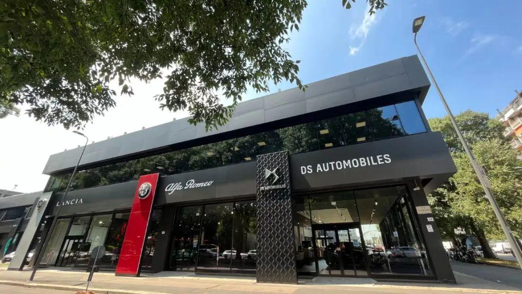 全球第四大车企，站在十字路口