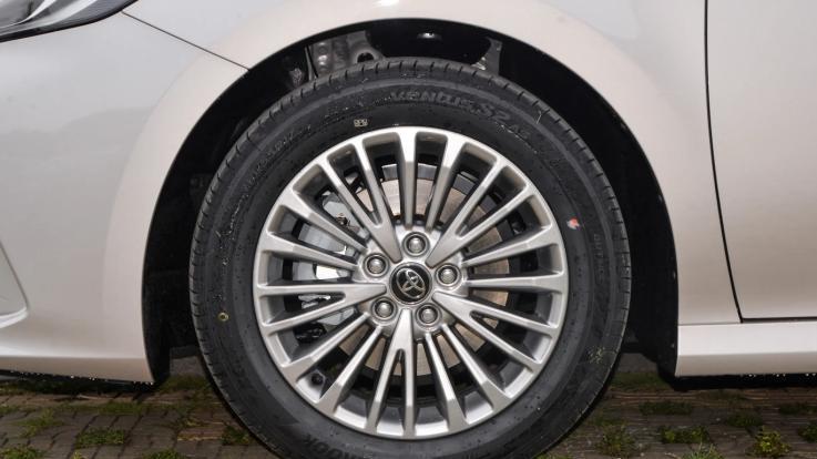 拒绝“油腻”标签？试驾25款雅阁1.5T，它是否比凯美瑞更懂年轻人