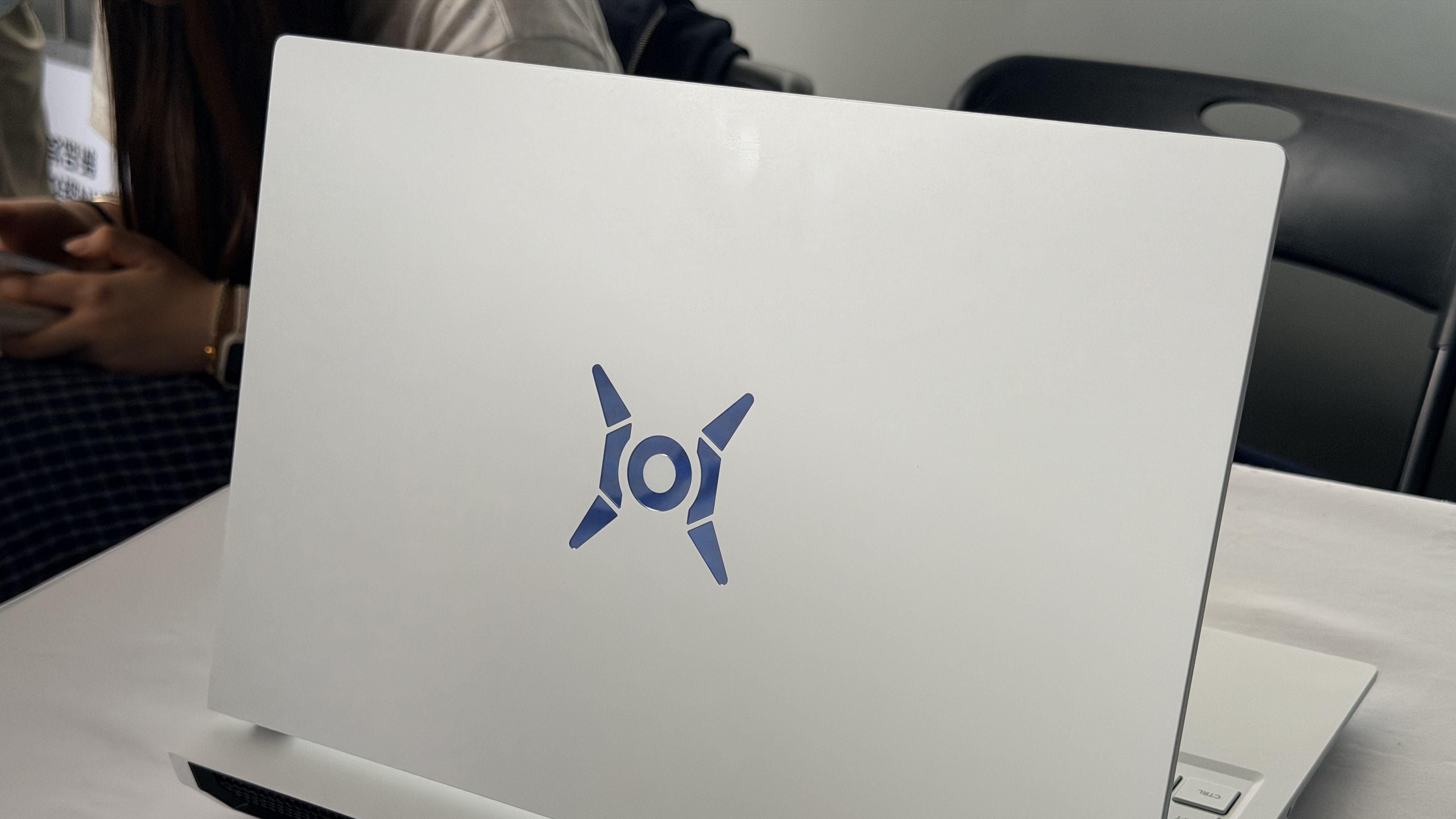 荣耀WIN游戏本：Ultra 9+5070Ti显卡，270W性能释放，性能够强吗？