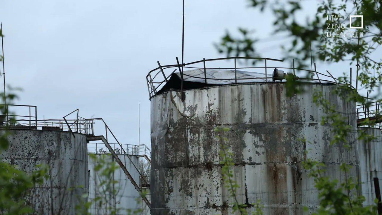 乌克兰无人机一言难尽，没打退俄军进攻，直接轰垮了拉脱维亚政府
