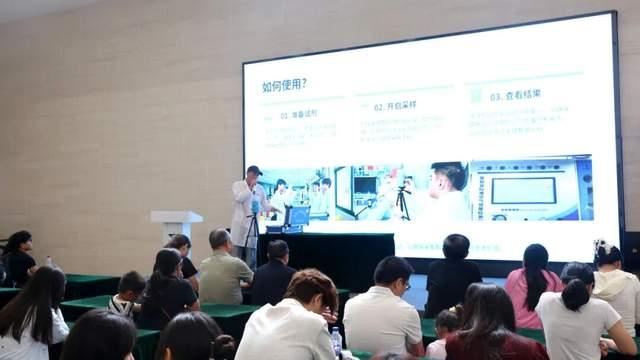 泉州华光职业学院大篷车开讲：绿色低碳公益培训进企业