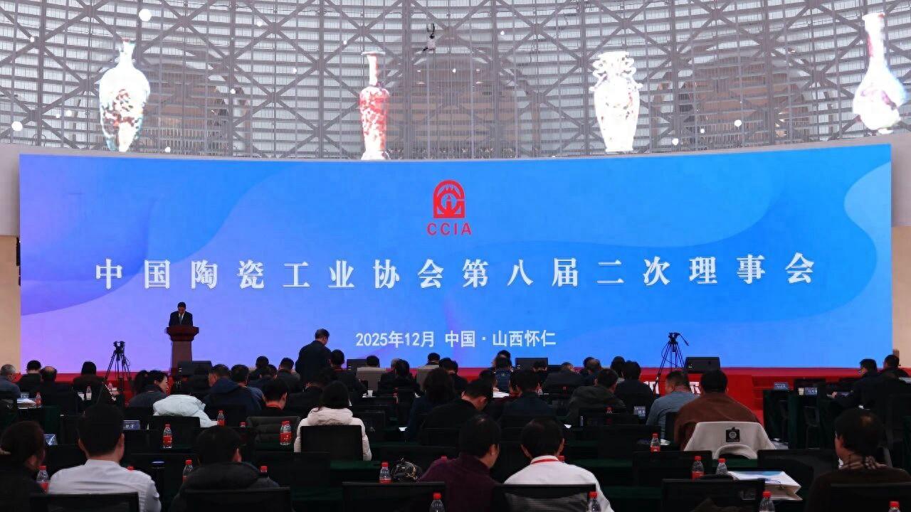 荣耀加身！林一豪《文殊普贤》摘国家级金奖，被市政府永久收藏