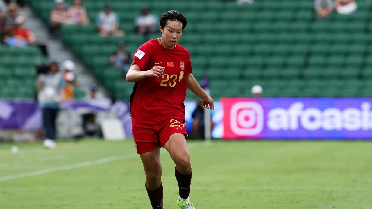 好消息！邵子钦留洋本菲卡，下赛季可踢欧冠