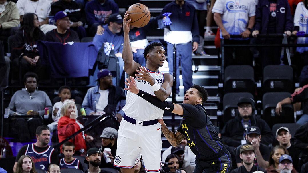 快船力克勇士，还要再打附加赛！小卡缺阵，快船连续15年胜率50+%