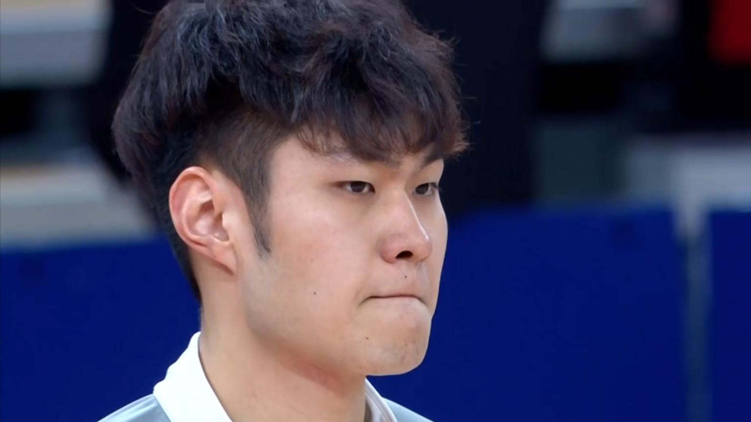 CBA：国手43分创纪录，王浩然16+10五连胜终结，王哲林数据垫底