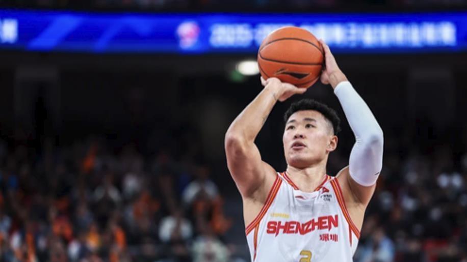 贺希宁、庞峥麟谁能入选中国男篮？