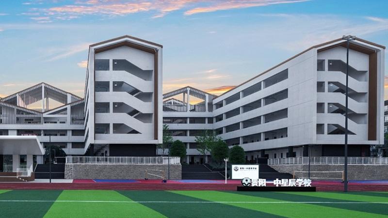 九载光阴，龙湖在阿哈湖畔种下了一座城