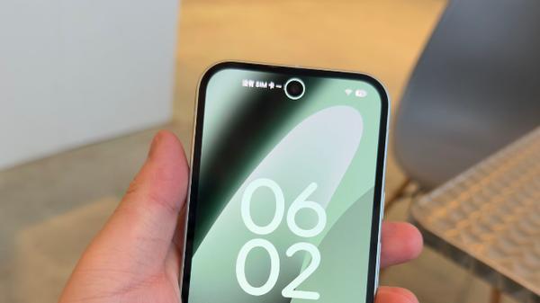 AI相机王 | 续航升级 | Google Pixel 10a评测