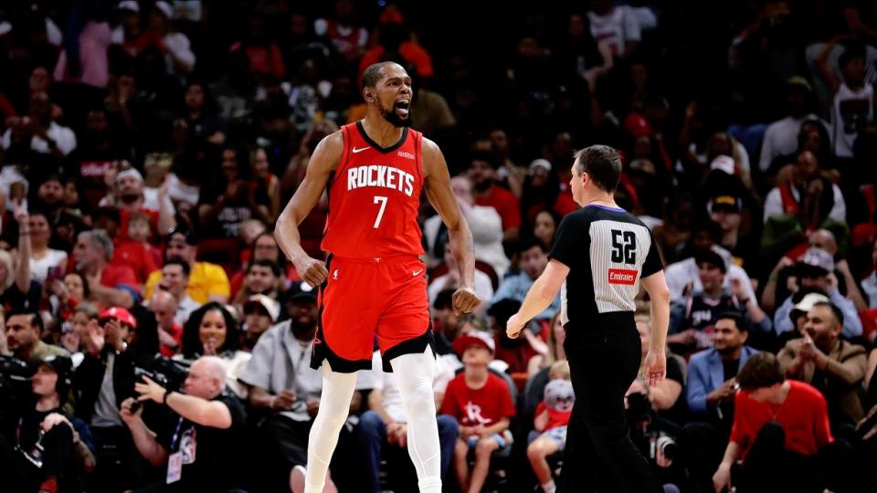 火箭三节打花11连胜老鹰，3大改变藏玄机，乌度卡终于开窍了？