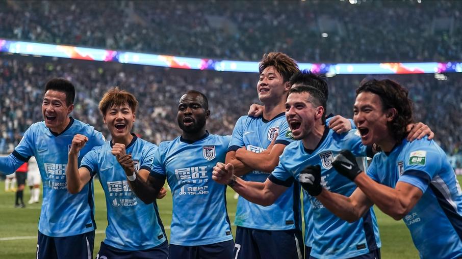 大连英博VS河南队：4外援PK2外援，马莱莱重回首发，纳萨里奥缺阵