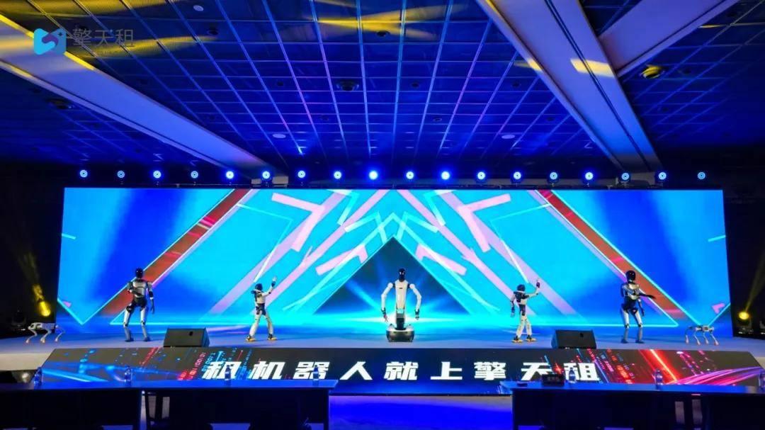 全球首个机器人租赁平台？智元搞的新公司单独融资！凭什么获高瓴、复星青睐