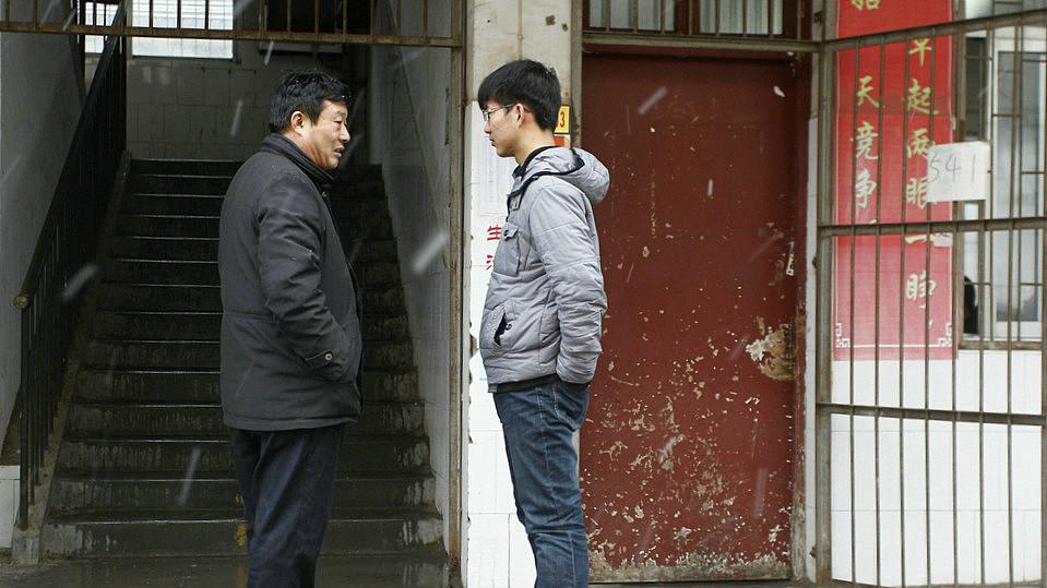 中年老师返贫4件套，普通家庭条件的老师一个都别碰