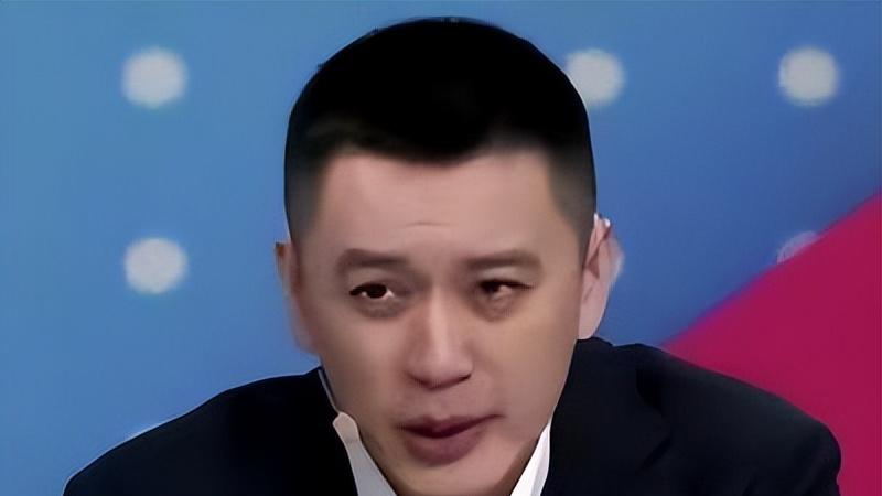 杨鸣是CBA俱乐部杯现场最受欢迎的教练！