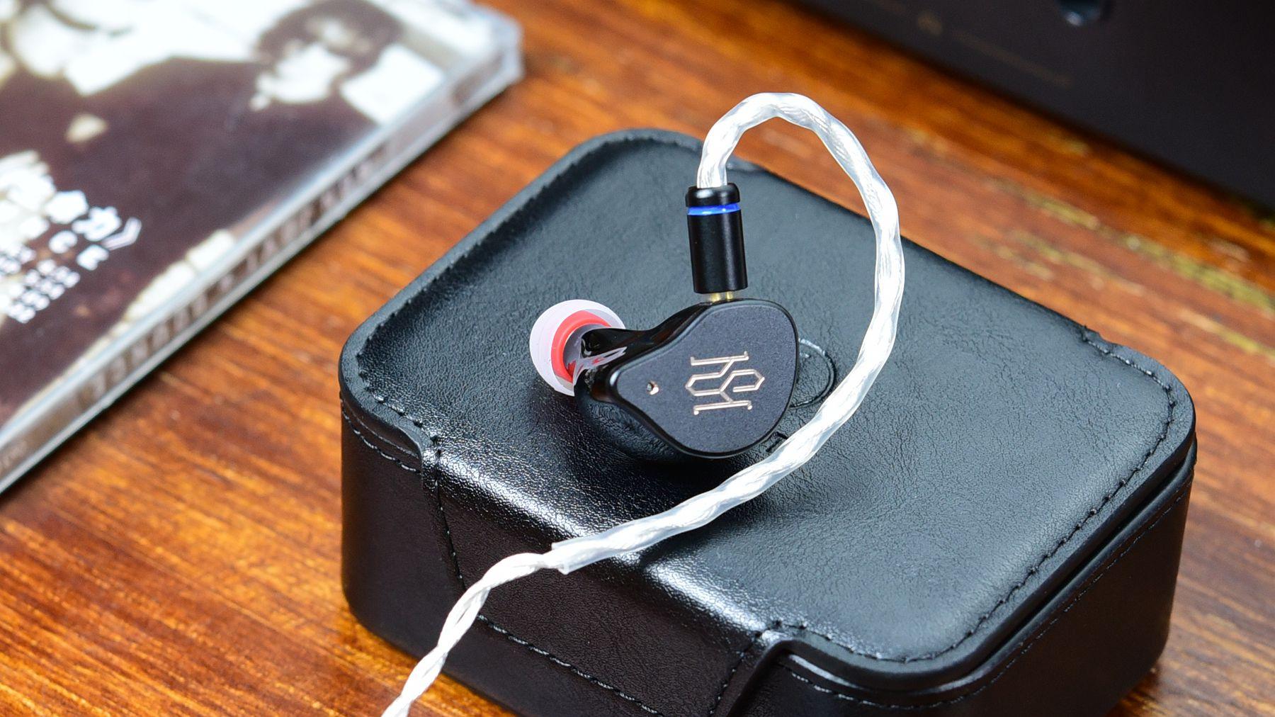 预算2000元内的高性价比＋最全能耳机！兴戈SuperMix5上手