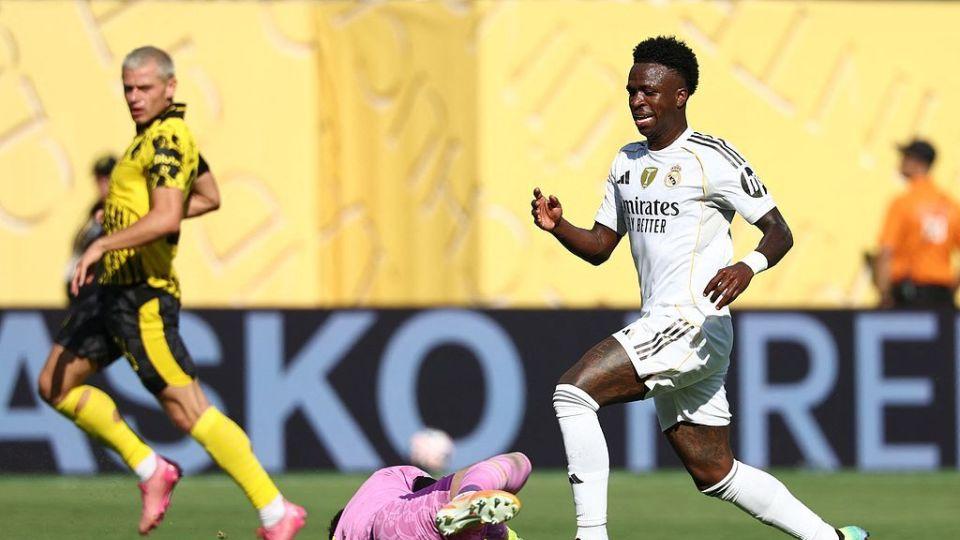 2500万年薪！阿隆索一走，皇马立刻要留维尼修斯，这事能成吗？