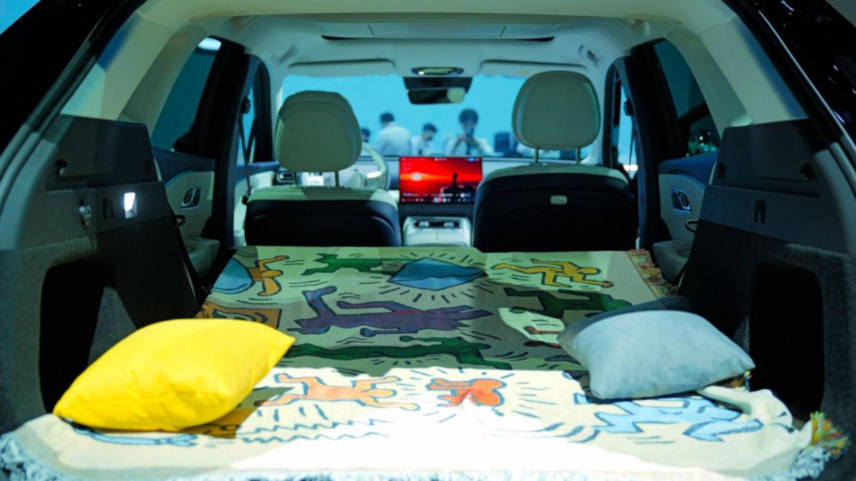 风云T9L全球上市：12.99万元起，智美大五座SUV