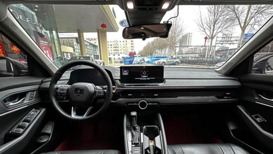 太卷了！当丰田凯美瑞降到13.88万起后，本田雅阁也降到12.88万起