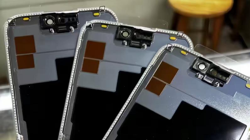 今年二手机真正赚差价的赛道：半机+华星柔性屏，懂的同行已经在猛收了