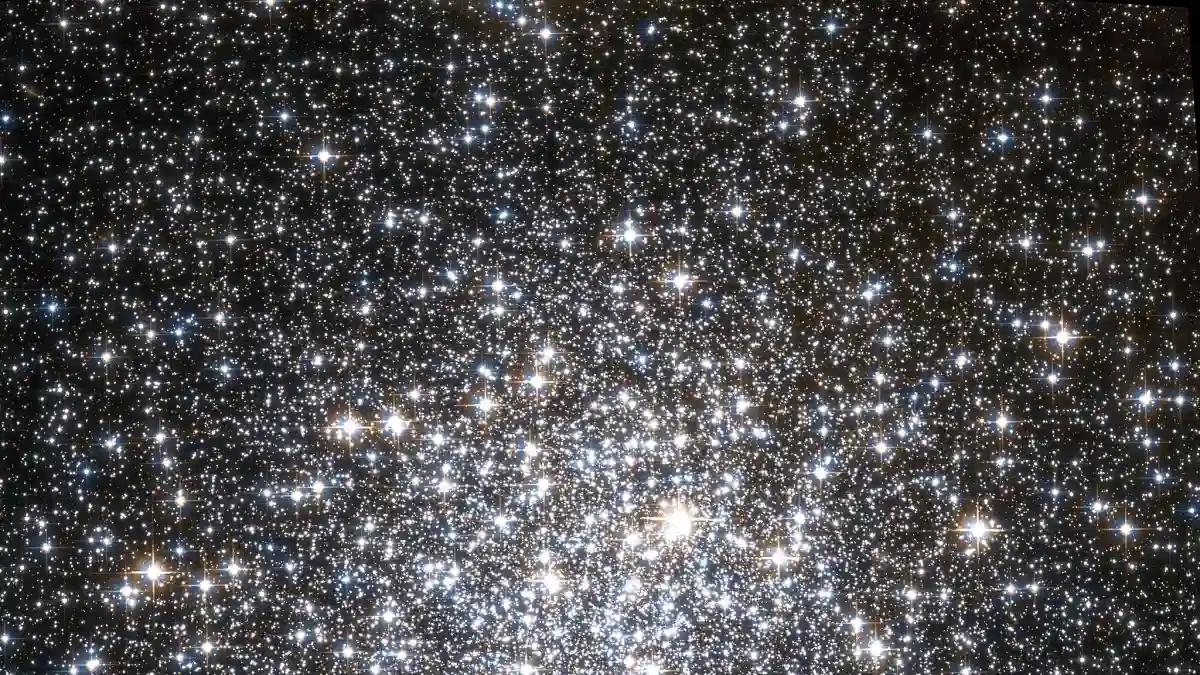 NASA公开300万次太空数据，普通人真能改写天文学？