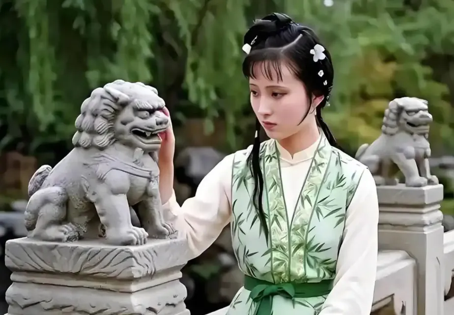 林黛玉病入膏肓了？才刚躲过王熙凤，转眼就忘得一干二净？
