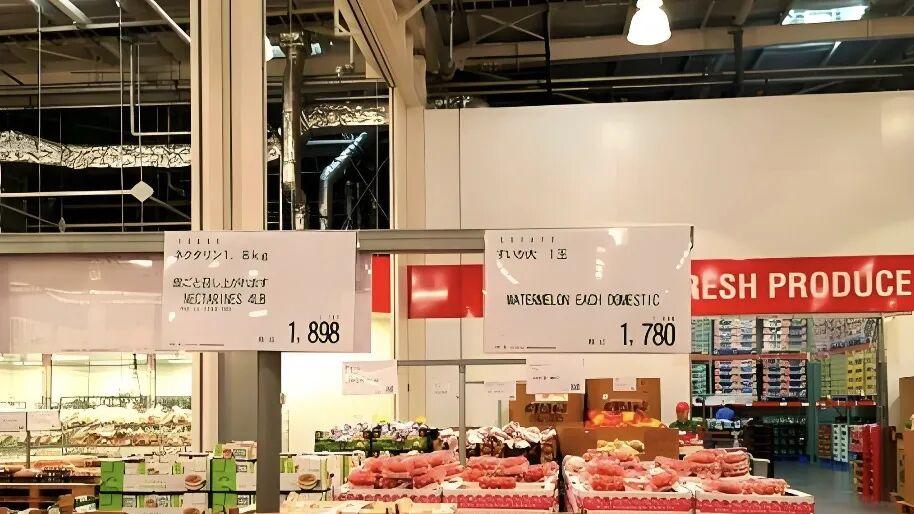 鸣鸣很忙上市背后：万店连锁告别草莽