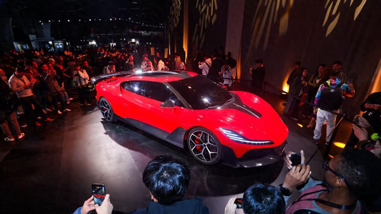 追觅火箭车挑战0.9秒极速破百物理极限，“星空计划”北美再亮相