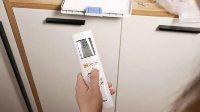 空调开「除湿」，舒适又省电？我试了3天，说点大实话！