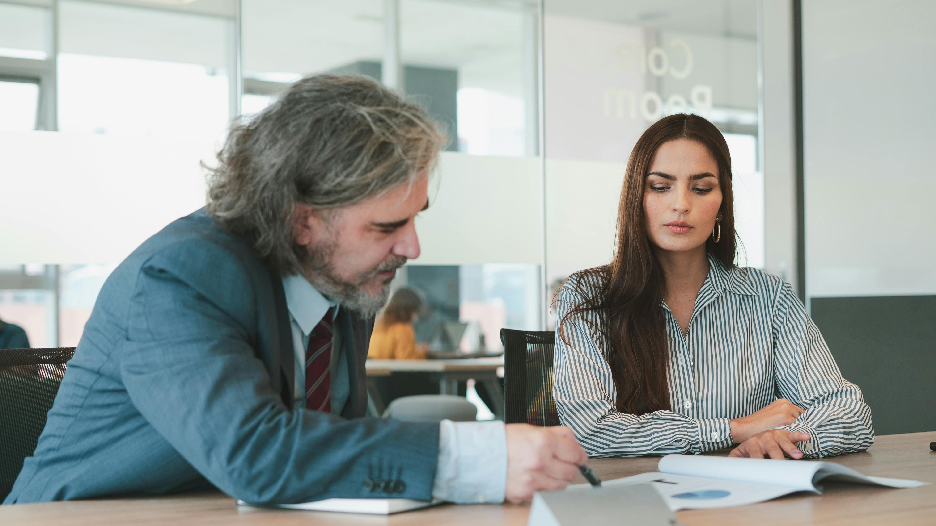 留学归国 vs 留驻海外：2026 IT 届“海归”的真实生存图鉴与双轨求职策略