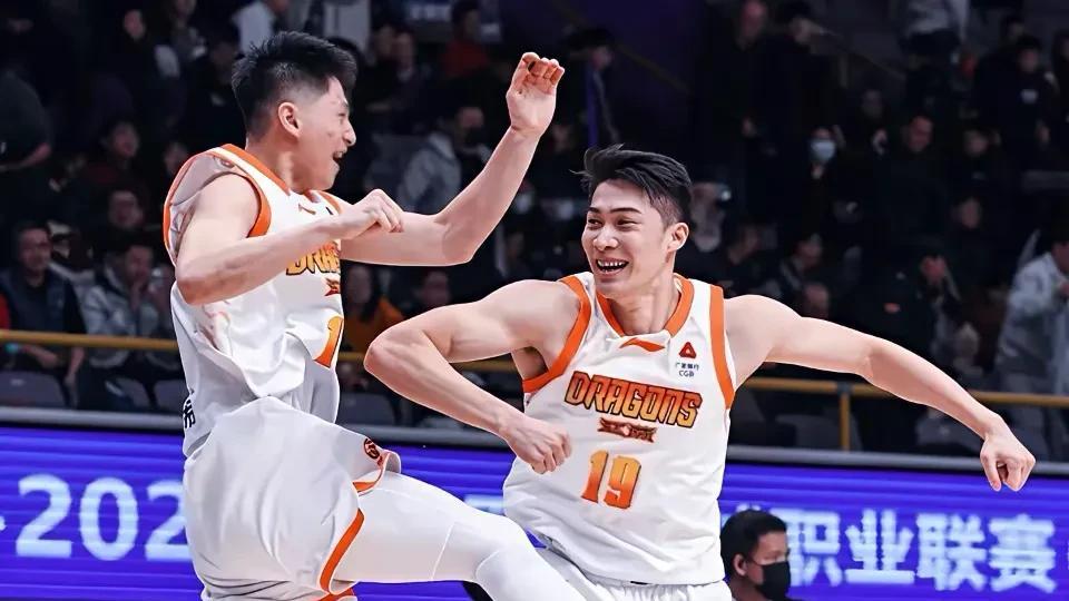 CBA焦点战今夜打响！17日19点35分！邱彪力求9连胜