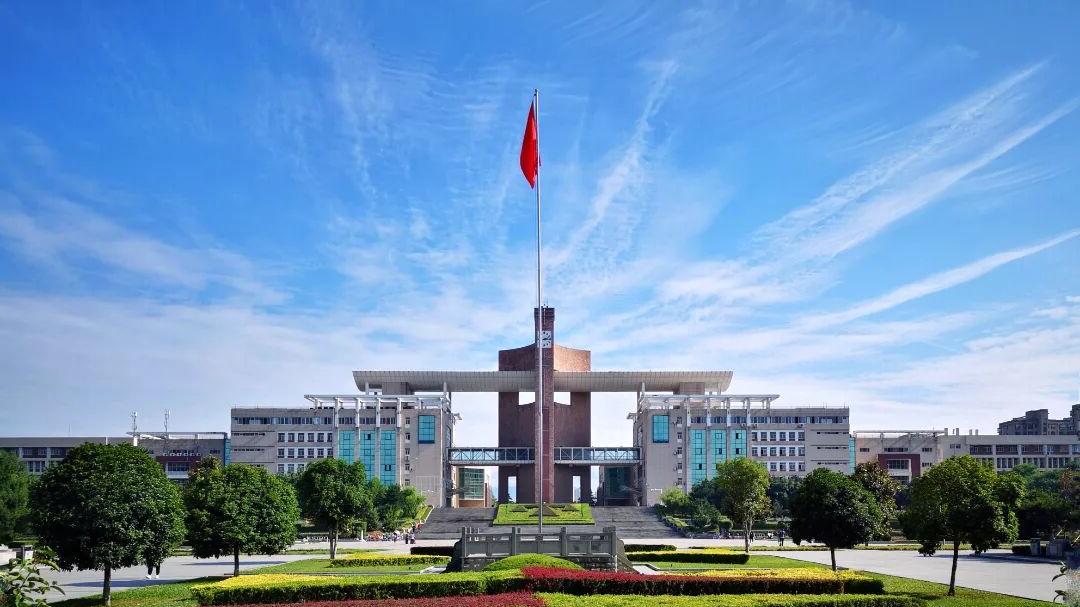 王浩：现代婚恋观与女性意识的点水之相——评赵徐沁萌的剧本《我没错》