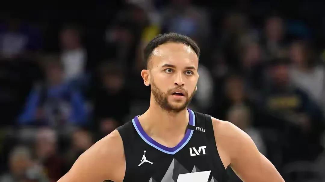 中国男篮的核心！李凯尔22+8+2+2！以一己之力把比赛拖到第四节！