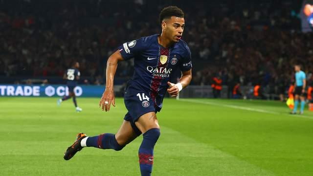 2-0！登贝莱失良机，杜埃世界波，大巴黎完胜，利物浦濒临出局